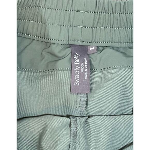 Sweaty Betty Summit Hiking Shorts Water Resistant Pull-On Zip Pockets Sz M - Picture 5 of 9
